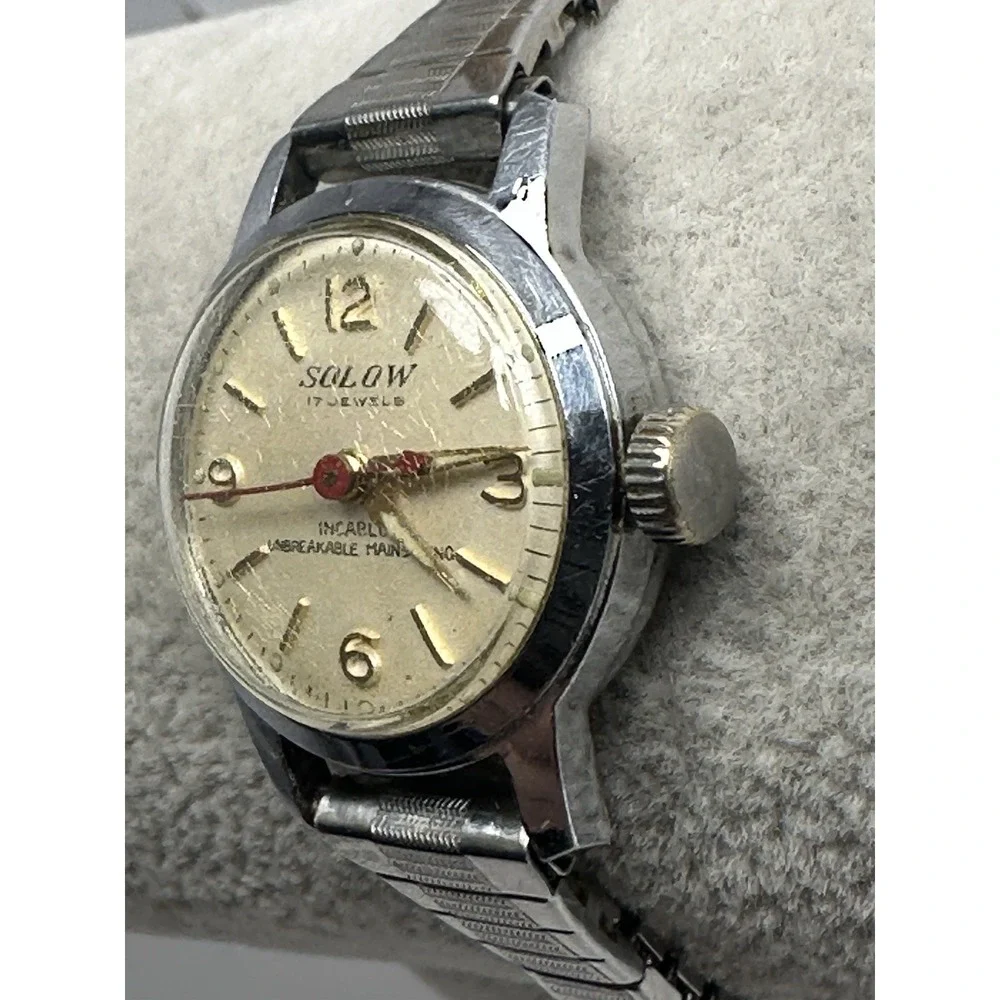 Solow Ladies Watch 17 Jewels Works Manual Wind Incabloc 23MM 5.75